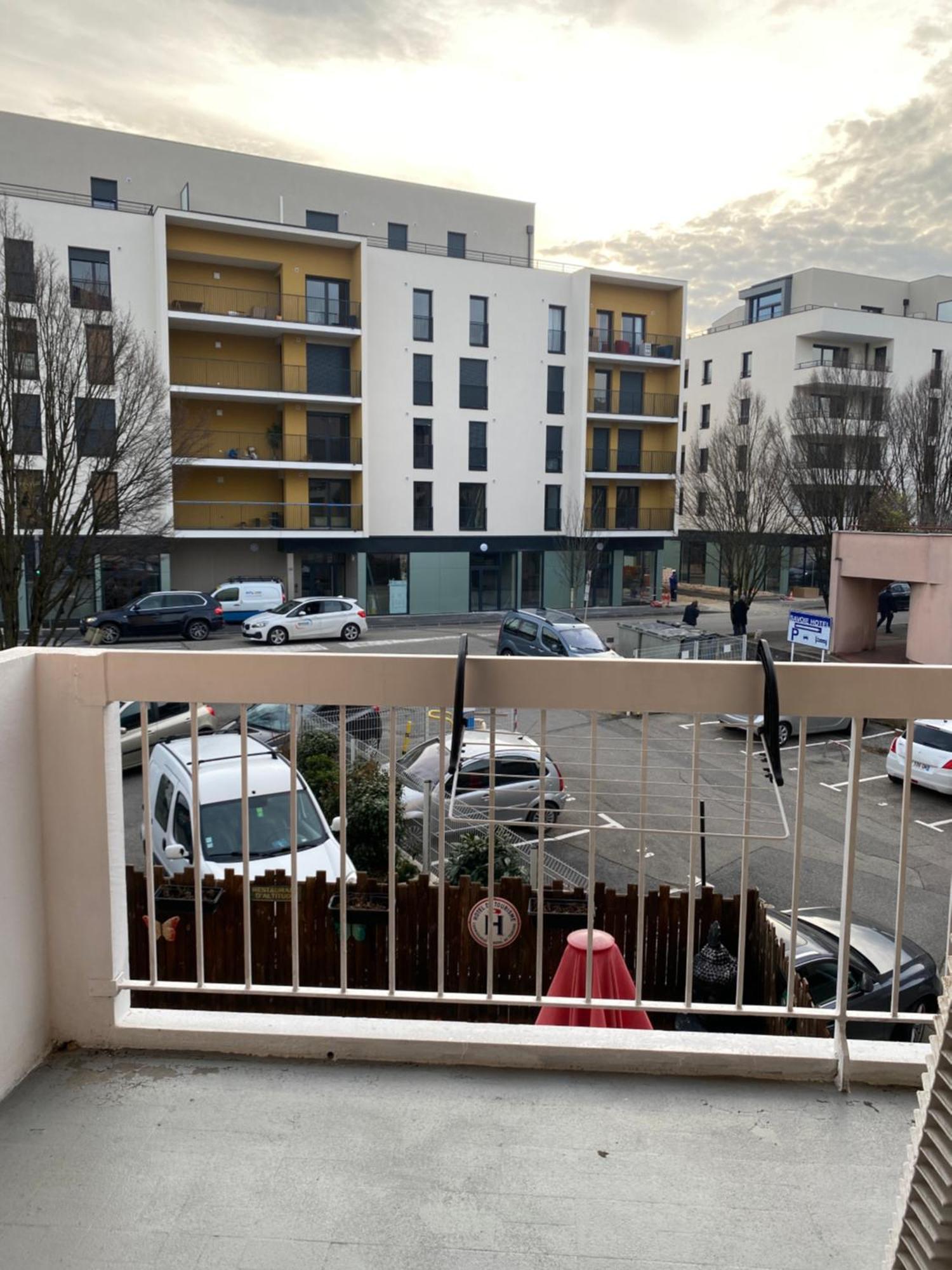 Studios & Chambres Aux Portes De Geneve Saint-Julien-en-Genevois Eksteriør bilde